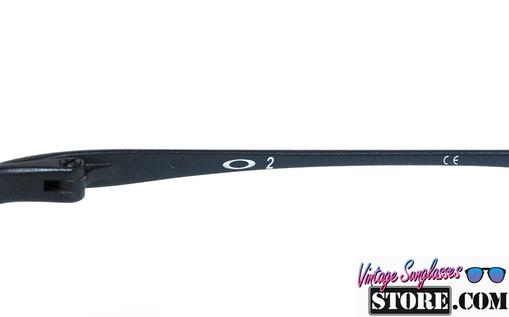 OAKLEY Wire 02