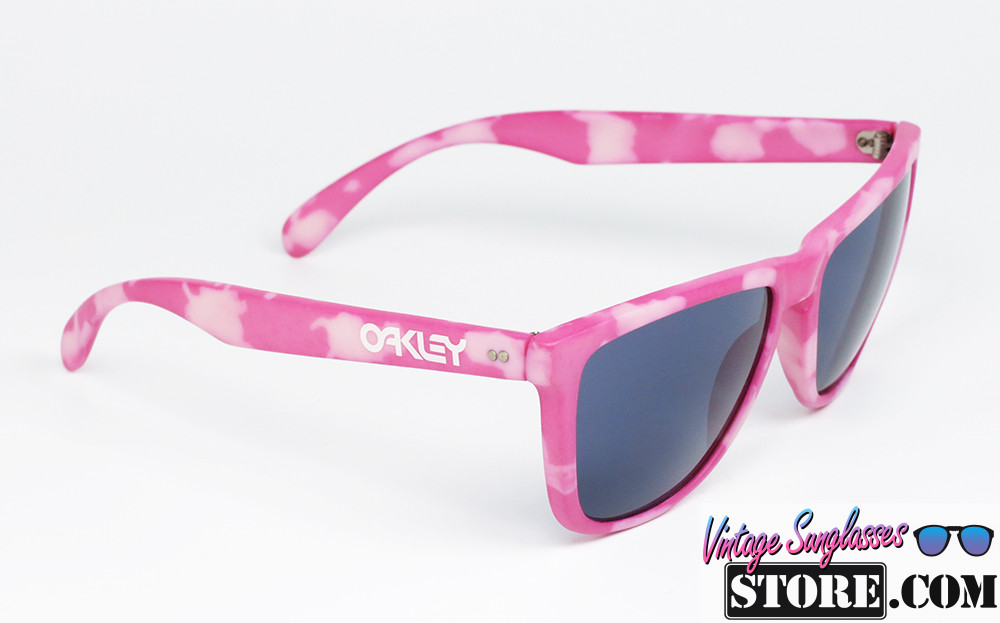 OAKLEY Frogskins WILDBERRY N' MILK