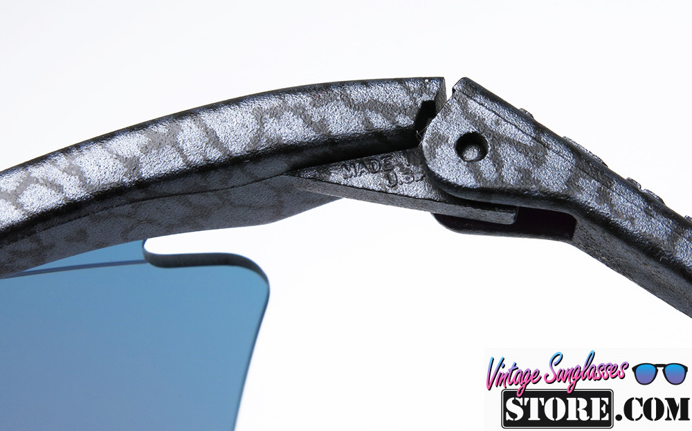 OAKLEY Sub Zero PLANET X Red Iridium