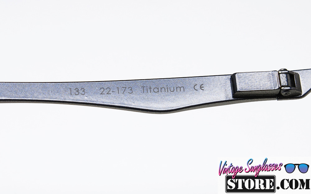 OAKLEY Evade 22-173 TITANIUM