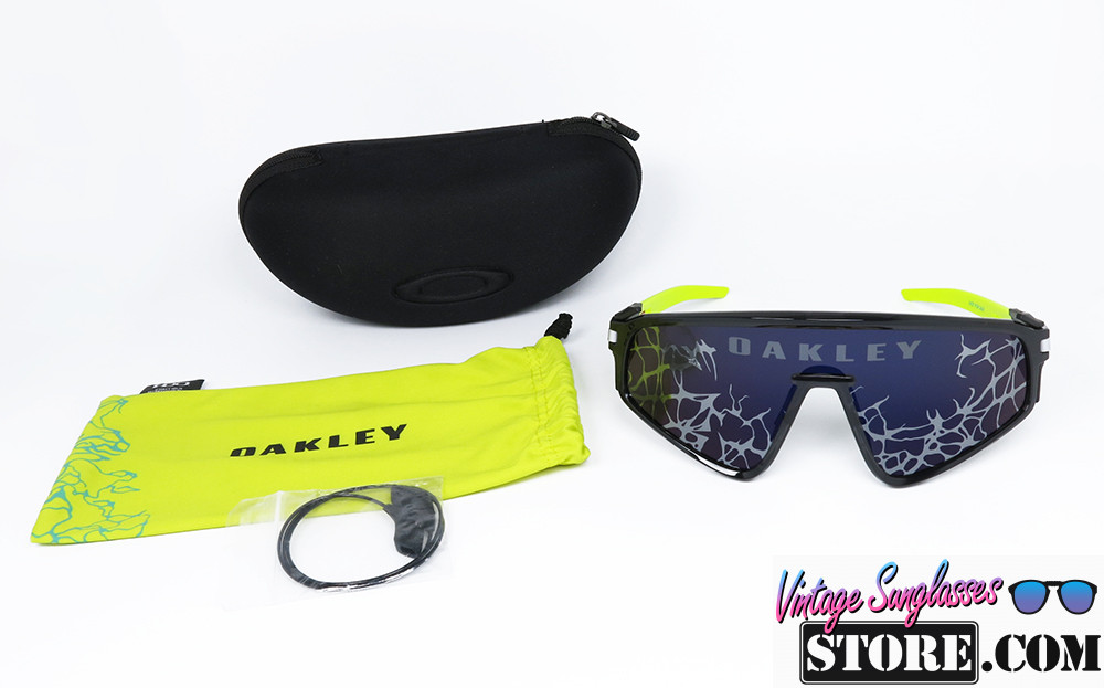 OAKLEY LATCH PANEL LIMITED
