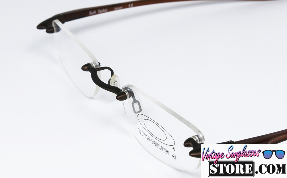 OAKLEY Soft Spike 4 11-803 TITANIUM